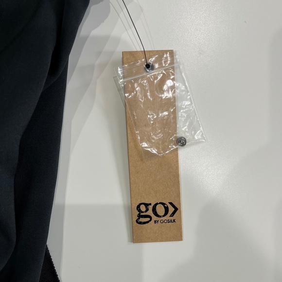 NEW Go By Go Silk Midi Dress Black - Picture 9 of 10